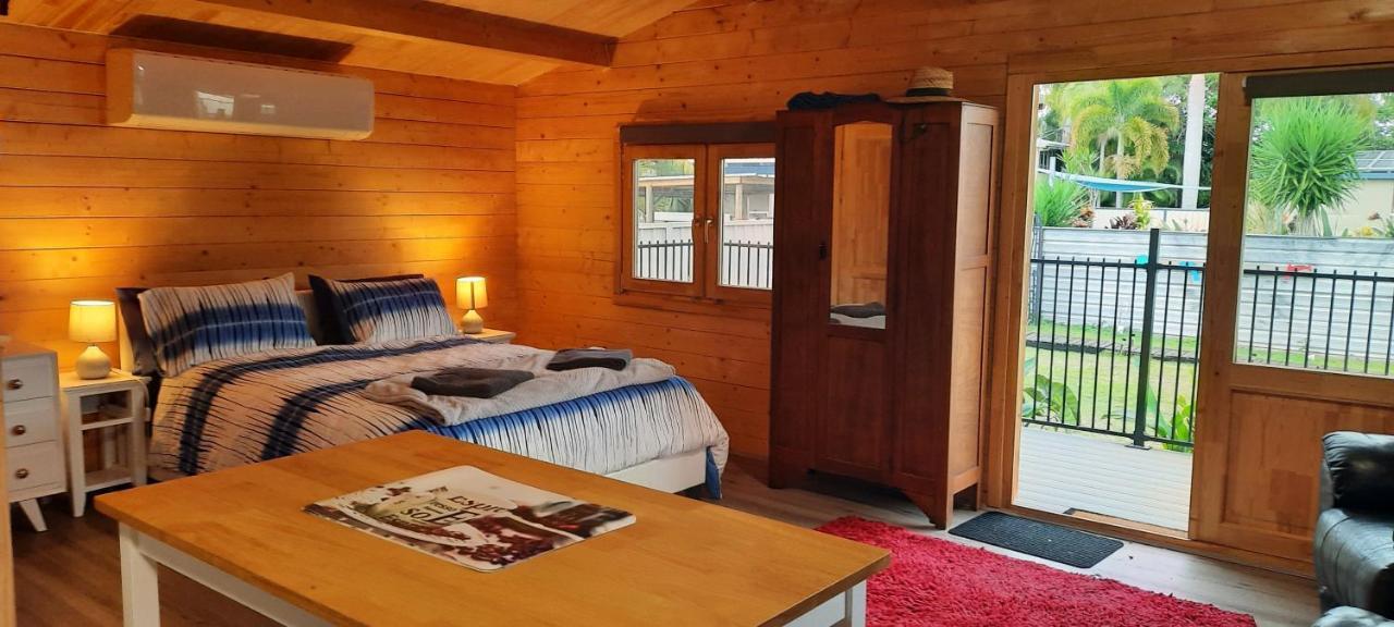 Churchill Cabin แมรีโบโรห์ ภายนอก รูปภาพ